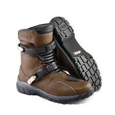 METALIZE 962 SHORT BOOT